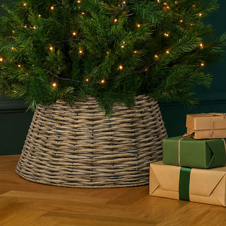 Neo Wood Natural Rustic Willow Christmas Tree Skirt