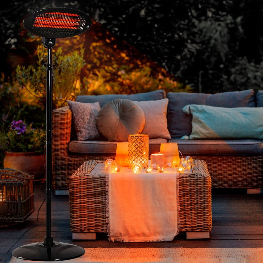 2KW Outdoor Free Standing Quartz Electric Garden Patio Heater 2000w Waterproof 3 Power Settings Height Adjustable Stand and Adjustable Heat Angle
